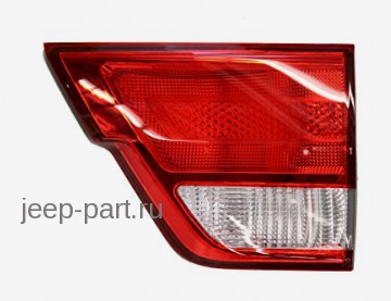 Фонарь внутренний правый Jeep Grand Cherokee WK2